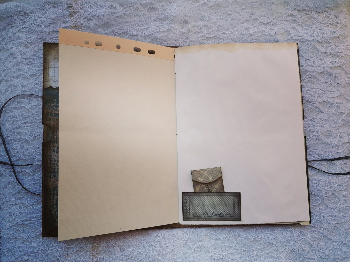Jurnal din materiale reciclate ”Unforgettable”