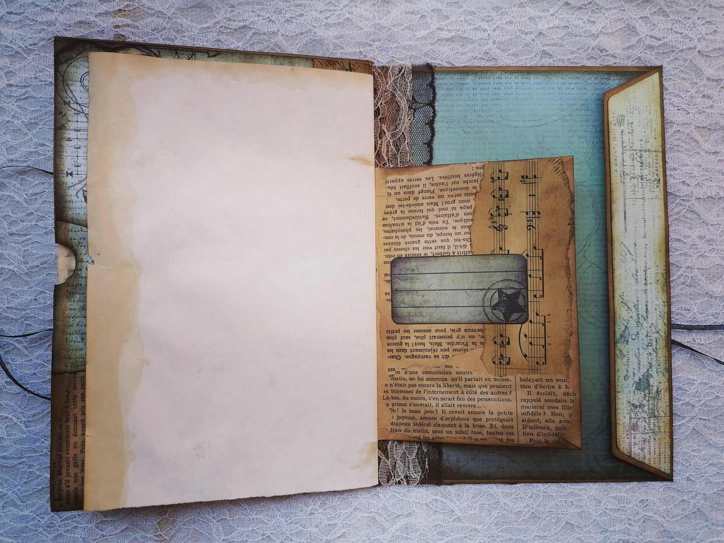 Jurnal din materiale reciclate ”Unforgettable”