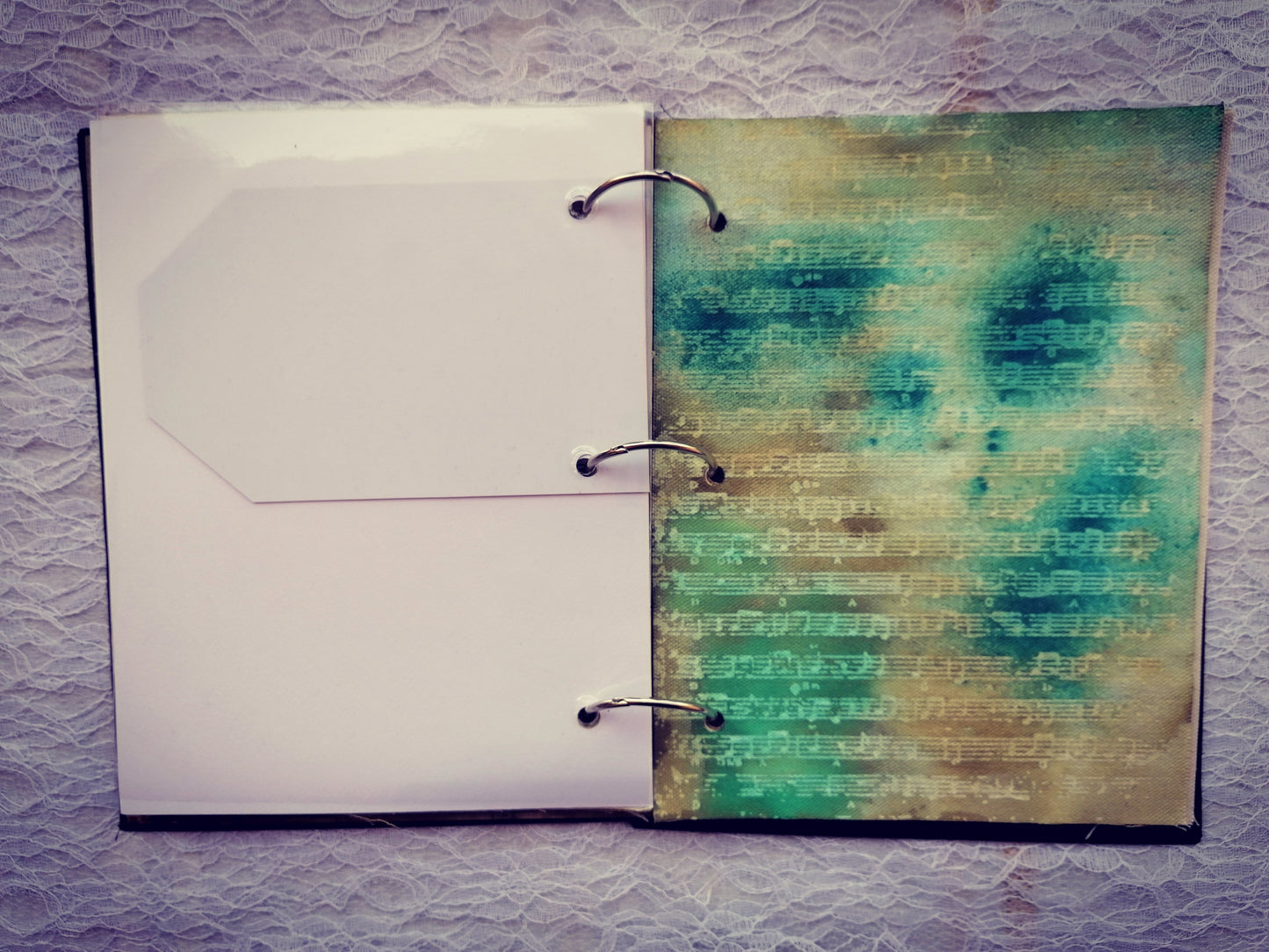 Jurnal Mixed Media ”Precious”