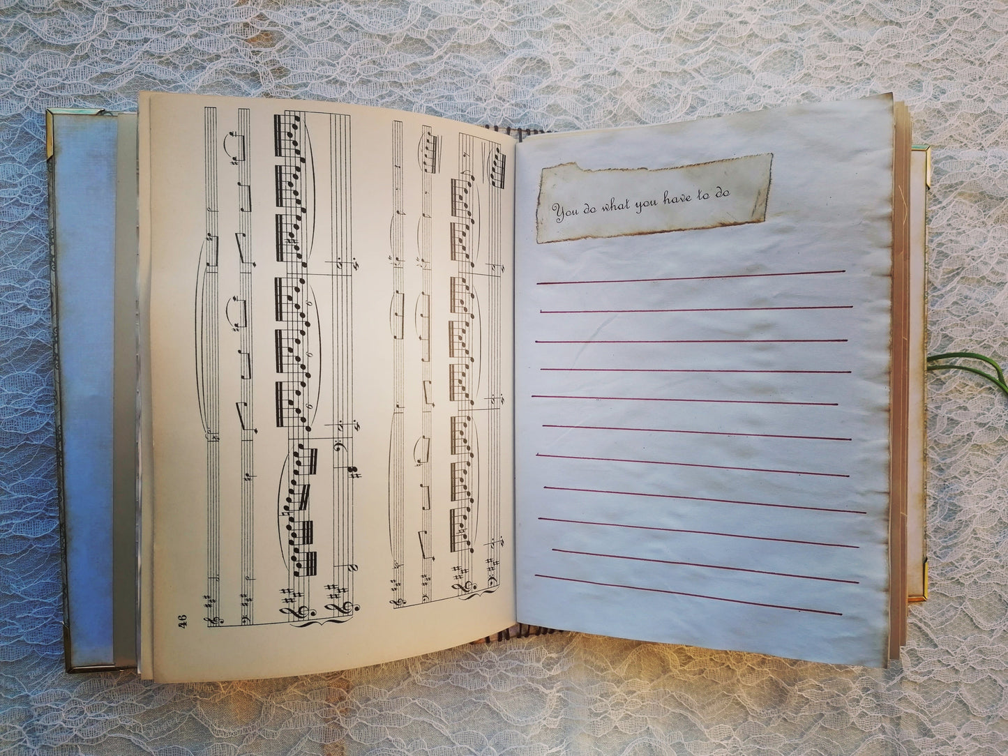 Planner Handmade cu Pagini Antichizate Natural, Calendar, Aspect Vintage